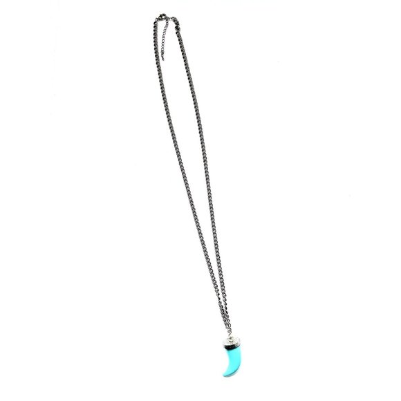 Tiger Tooth Pendant Shape Necklace with Cuban Link Gold Color Necklace - Picture 3 of 3